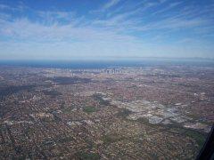 melbourne_arriving.jpg (110593 bytes)